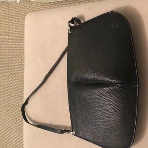 Louis Vuitton Epi leather purse